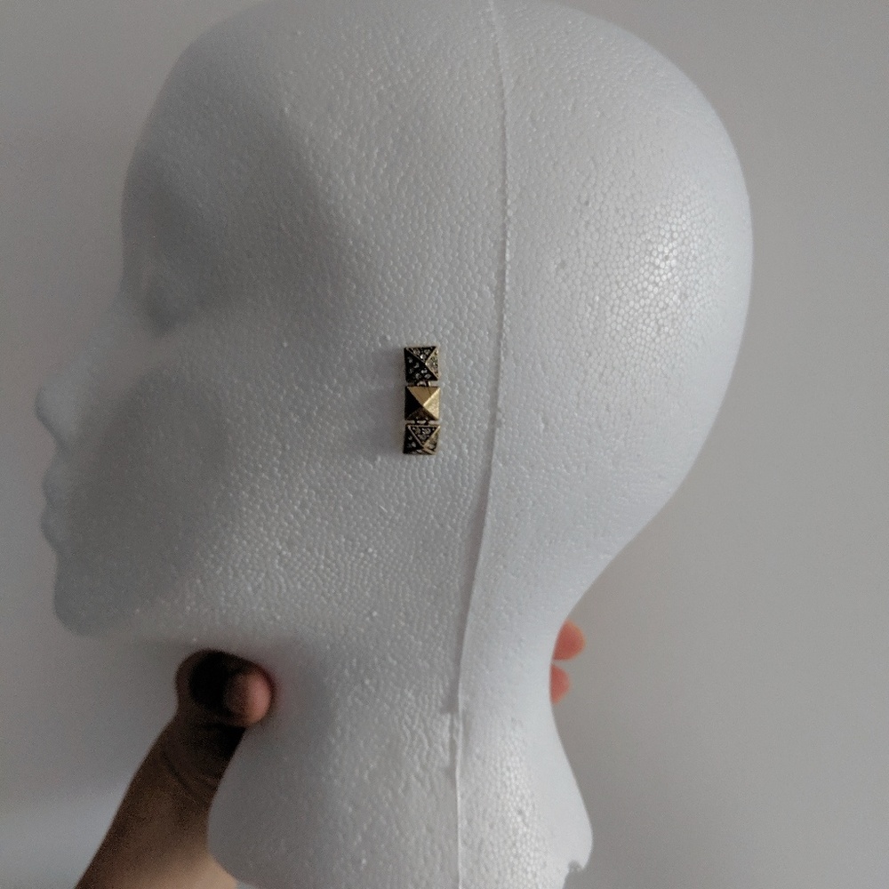 [J. Crew] NWOT Diamond Studded Earrings